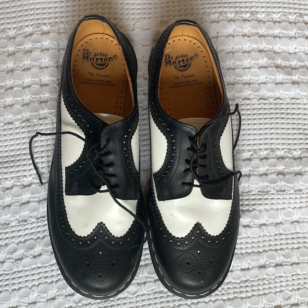 Dr Martens 3989 BEX SMOOTH LEATHER BROGUE SHOES